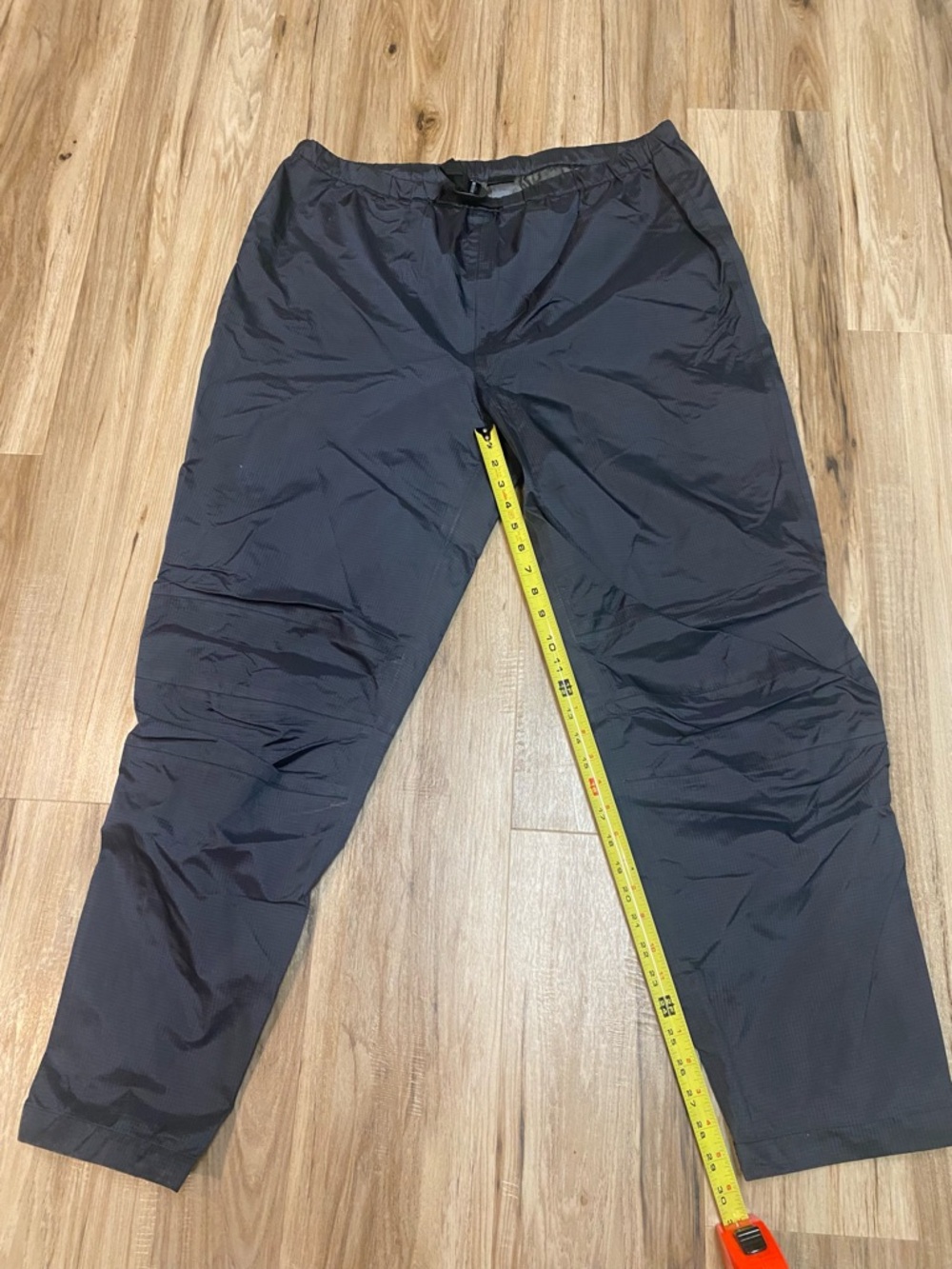 MOUNTAIN HARDWEAR GORTEX WATERPROOF WEATHER RAIN  OUTDOORS ADJUSTABLE MENS